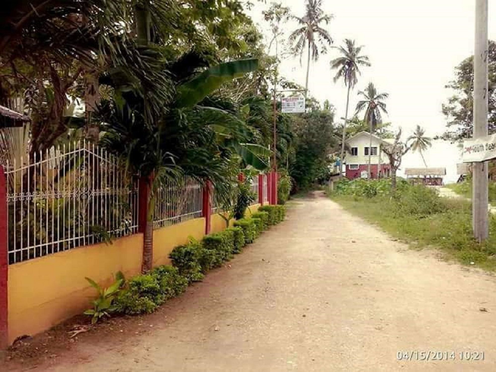 Traville Huts Palm Beach Inn Панглао Екстериор снимка