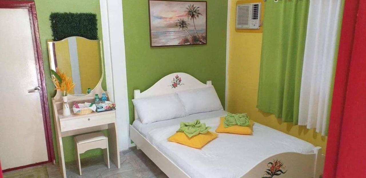Traville Huts Palm Beach Inn Панглао Екстериор снимка